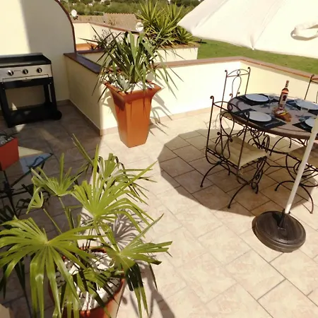 Gmid Immo Lorena Apartament Roses